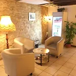 Отель De La Herse D'or 3*