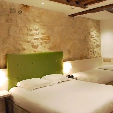 Hotell De La Herse D'or 3*