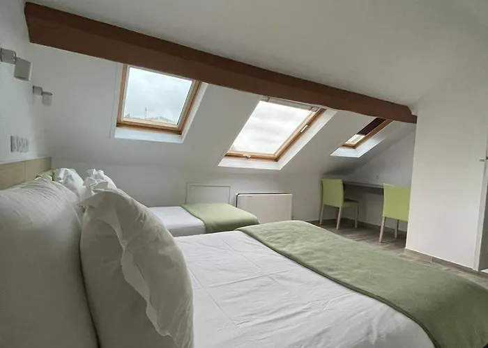 De La Herse D'or Paris