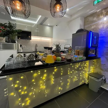 Hotel De La Herse D'or 3*