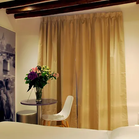 De La Herse D'or Hotel Paris