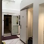 فندق دي لا هيرس دور